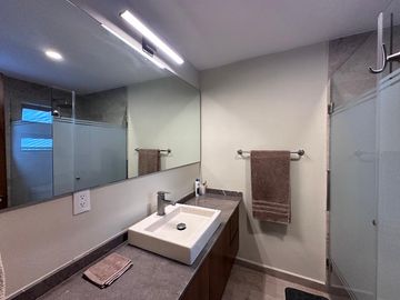 Casa en Venta en Parque de la Castellana, Coto Mallorca, Zapopan