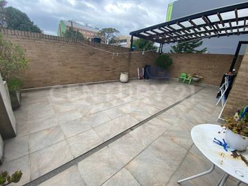 APARTAMENTO VENTA SANTA PAULA BOGOTA