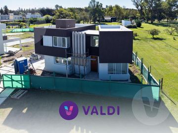 Casa en venta - Barrio Santa Juana, Canning