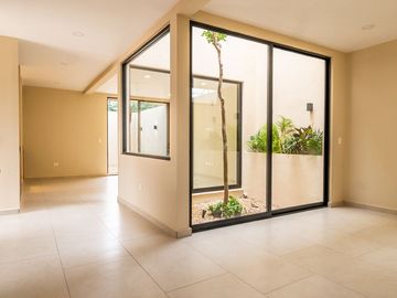 LIV Temozón: Casa de 3 habs, 3.5 baños al Norte de Mérida, Yucatán.