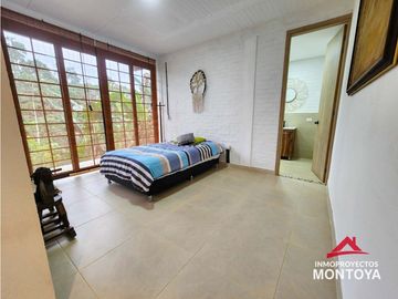 Casa en parcelación, vía Alcalá-Filandia