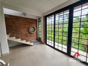 Casa en parcelación, vía Alcalá-Filandia