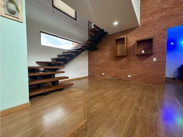 SE VENDE FINCA EN LLANOGRANDE EXCELENTE UBICACIÓN CERCA A TODO