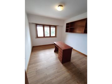 CHALET 6 AMB. VIEYTES 2155 - Barrio San Carlos- APTO CREDITO
