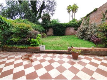 CHALET 6 AMB. VIEYTES 2155 - Barrio San Carlos- APTO CREDITO
