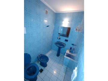 CHALET 6 AMB. VIEYTES 2155 - Barrio San Carlos- APTO CREDITO