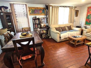 Casa en Venta en JORGE LUIS BORGES
