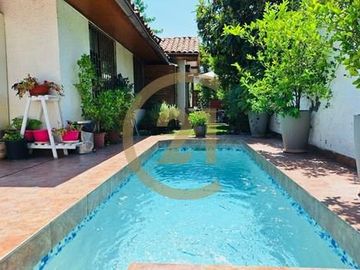 SE VENDE CASA EN VITACURA - G. DE ALDERETE