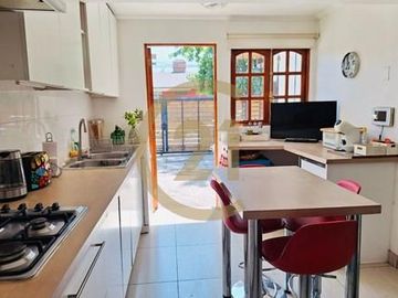 SE VENDE CASA EN VITACURA - G. DE ALDERETE