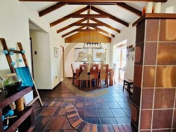 SE VENDE CASA EN VITACURA - G. DE ALDERETE