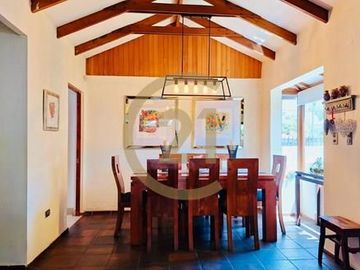 SE VENDE CASA EN VITACURA - G. DE ALDERETE