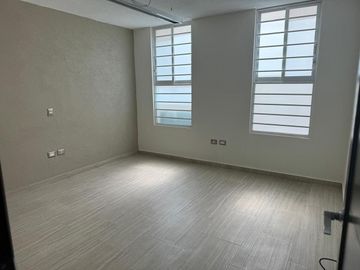 CASA EN VENTA EN FRACC. SANTA ELENA POR DEBAJO DE AVALUO AGUASCALIENTES
