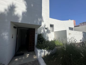 Hermosa casa con muy buena Ubicación en Cordoba Capital
