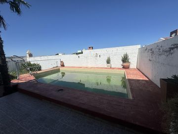 Hermosa casa con muy buena Ubicación en Cordoba Capital
