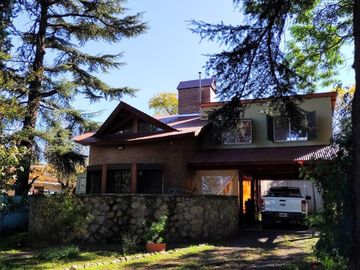 Casa en venta - 3 Dormitorios 2 Baños - 750Mts2 - Villa del Dique, Córdoba