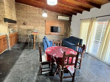 Casa en  Funes