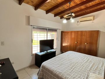 Casa en  Funes