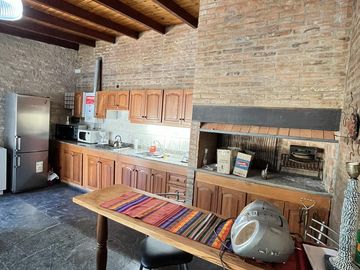 Casa en  Funes