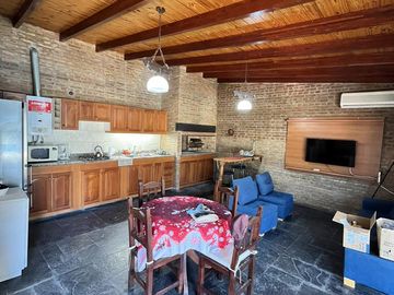 Casa en  Funes