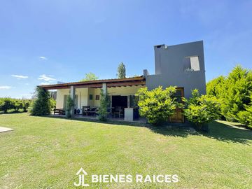 Casa en venta en el barrio el Campo fincas exclusivas Cardales