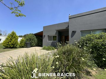 Casa en venta en el barrio el Campo fincas exclusivas Cardales