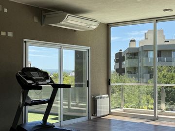 Departamento de 3 dormitorios en venta en El Collado, Valle Escondido