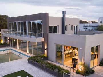 Departamento de 3 dormitorios en venta en El Collado, Valle Escondido