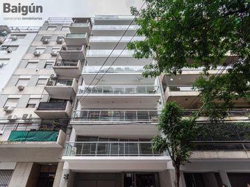 Departamento en venta de 4 ambientes con dependencia en Barrio Norte