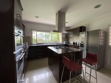 Casa en venta en Barrio Santa Ana