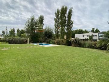 Casa en venta en Barrio Santa Ana