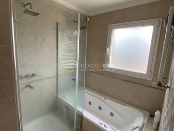 Casa en venta en Barrio Santa Ana