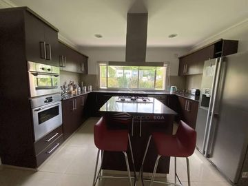 Casa en venta en Barrio Santa Ana