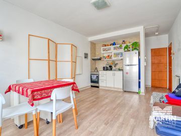 Departamento en venta Florida - 3 amb. con suite y patio con parrilla
