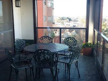 Departamento en venta - 4 dormitorios 2 baños - 205mts2 - Quilmes