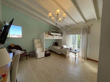 Casa en venta  Barrio Cerrado  BsAs Village
