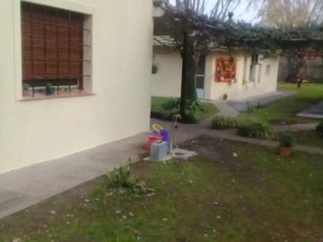 Casas en venta - 6 Dormitorios 4 Baños - 3.455Mts2 - General Rodríguez