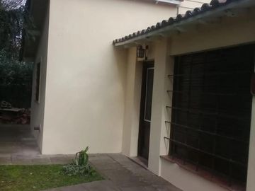Casas en venta - 6 Dormitorios 4 Baños - 3.455Mts2 - General Rodríguez