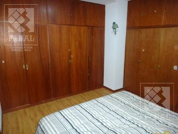 Casa venta Santa Genoveva, 3 dormitorios, 3 baños y quincho
