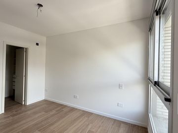 DEPARTAMENTO PREMIUM DE TRES DORMITORIOS EN SUITE VENTA PISCINA CENTRO ROSARIO