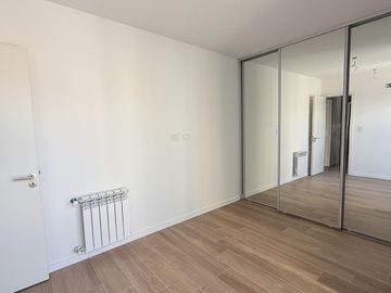 DEPARTAMENTO PREMIUM DE TRES DORMITORIOS EN SUITE VENTA PISCINA CENTRO ROSARIO
