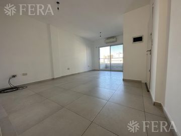 Venta departamento 3 ambientes con balcón en Quilmes