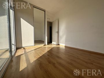 Venta departamento 3 ambientes con balcón en Quilmes