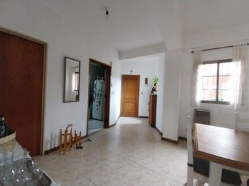 Venta Departamento 3 dormitorios en Crisostomo Alvarez al 1000