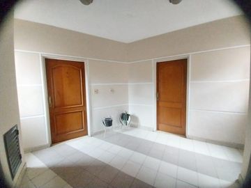 Venta Departamento 3 dormitorios en Crisostomo Alvarez al 1000