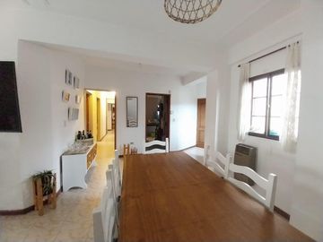 Venta Departamento 3 dormitorios en Crisostomo Alvarez al 1000