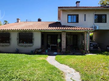 Casa en venta Barrio El Trebol calle Los Eucaliptus