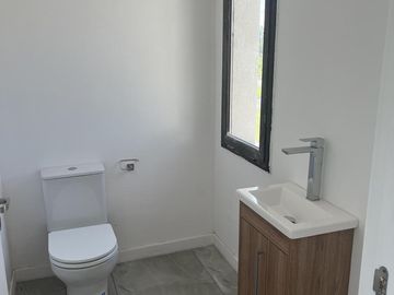 Venta Casa 3 Dormitorios A Estrenar en Medal Country Club