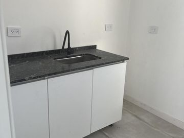 Venta Casa 3 Dormitorios A Estrenar en Medal Country Club