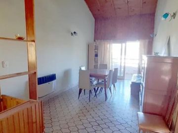 Dúplex en venta - 3 Dormitorios 2 Baños - Cochera - Santa Teresita