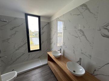 Casa en  venta en San Matias, Área 5